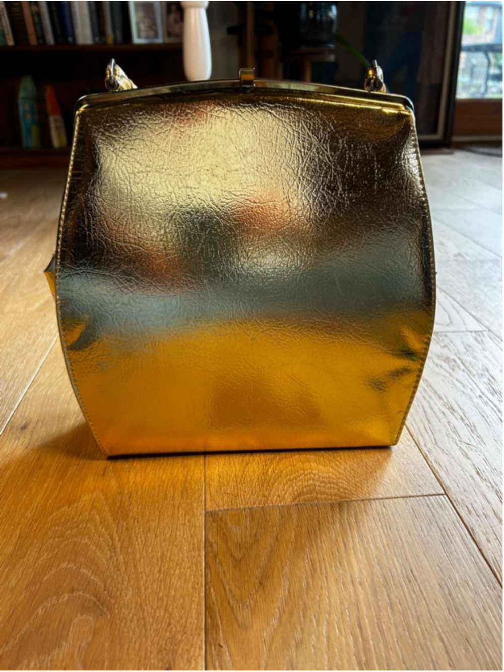 Vintage Theodore California Gold Metallic Evening Bag - Picture 4 of 9